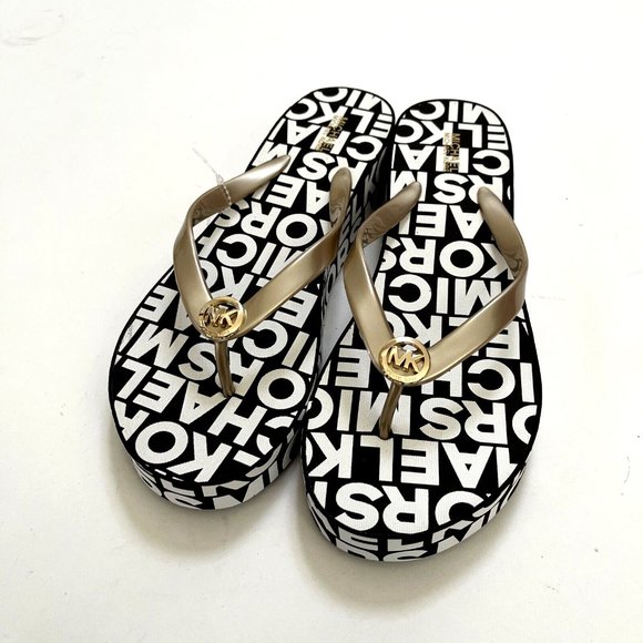 NWOB MICHAEL KORS Graphic Flip-Flop Wedge Sandals Slide On Thong Signature B&W - Picture 4 of 8